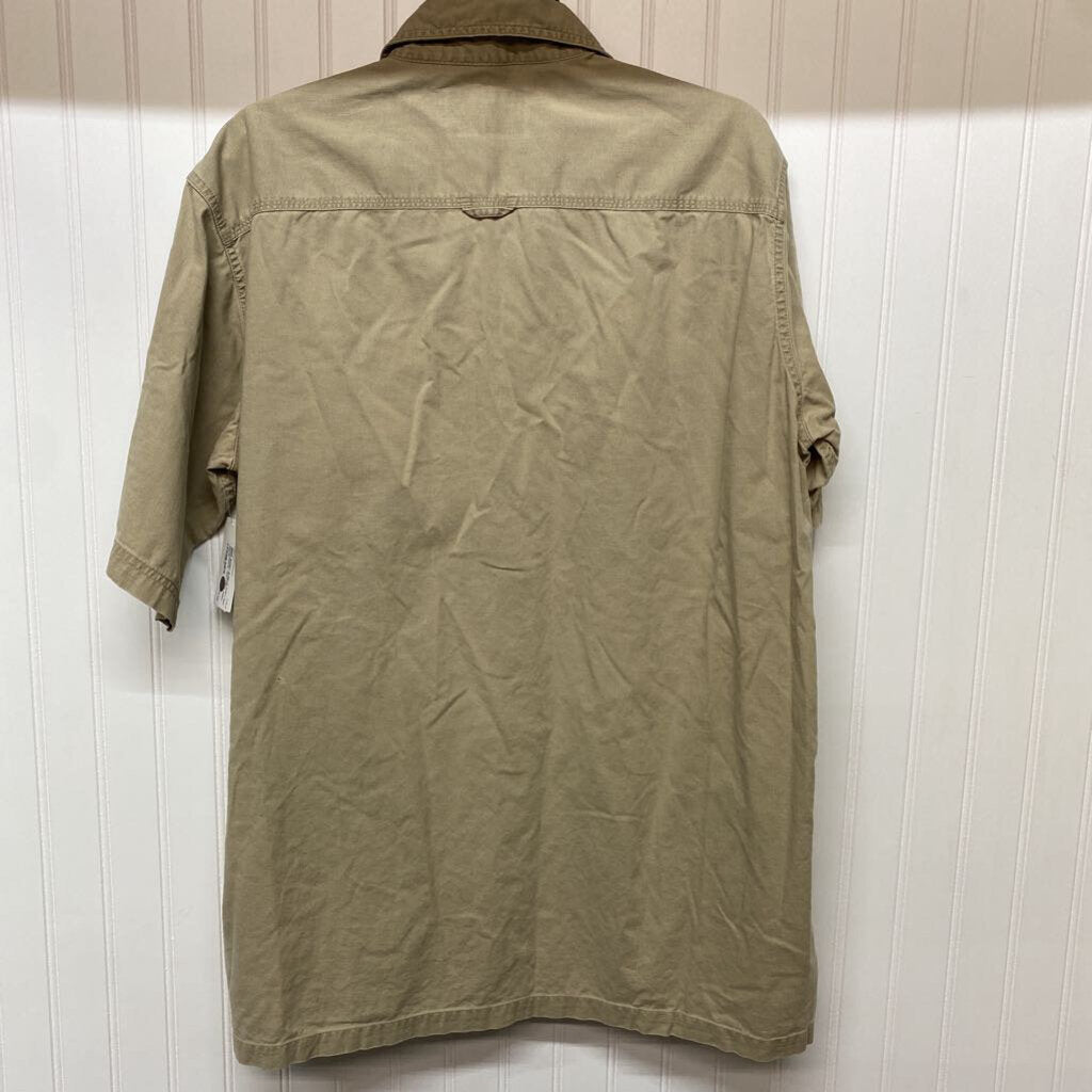 SHORT SLEEVED W/POCKETS