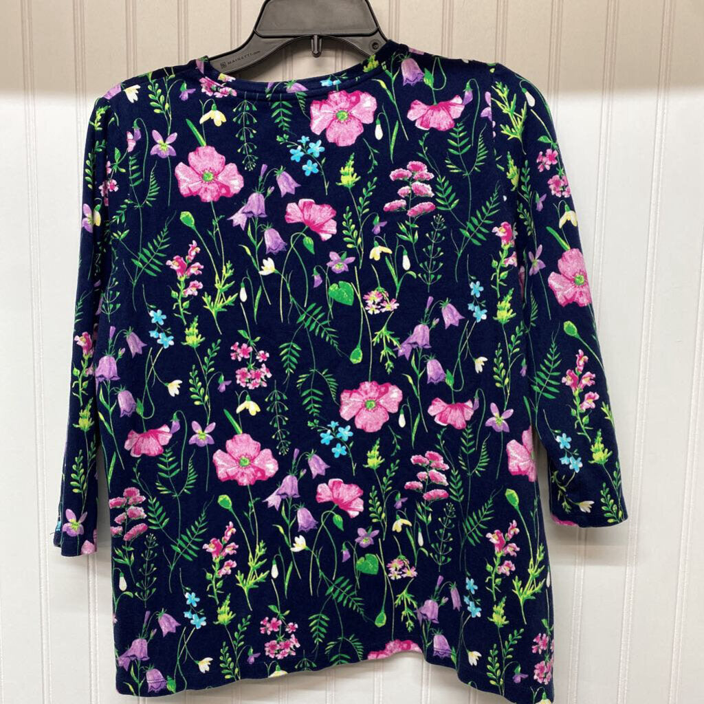 FLORAL LONG SLEEVED