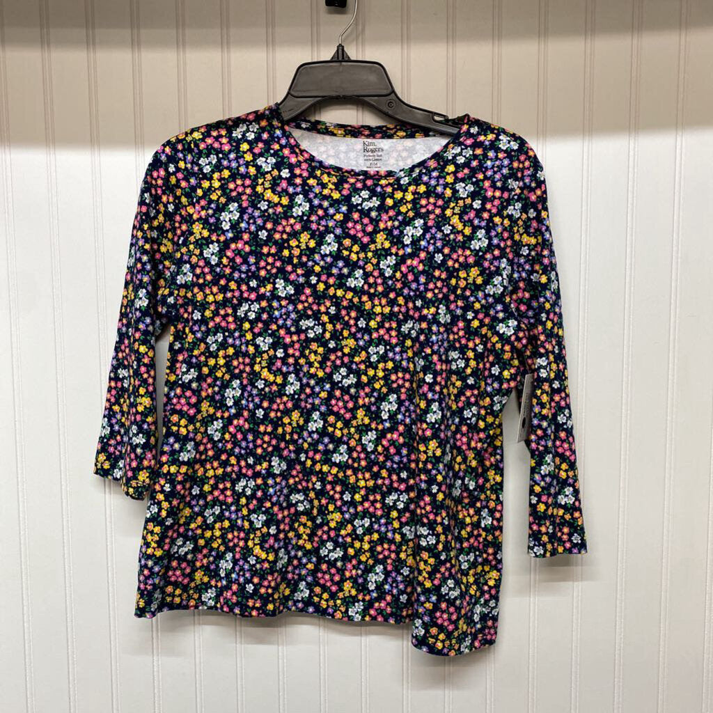 FLORAL LONG SLEEVED