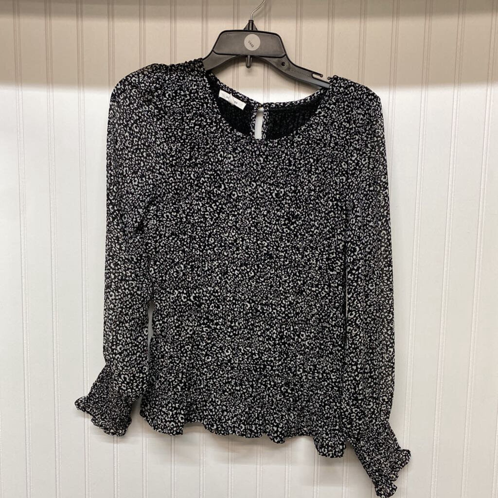 LONG SLEEVED TOP