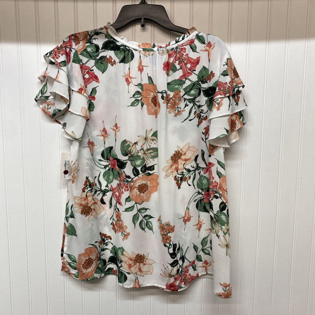 RUFFLED SLEEVED TOP