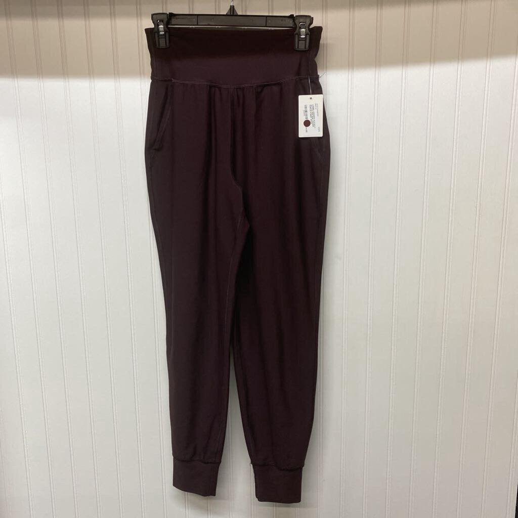 HIGH RISE JOGGER
