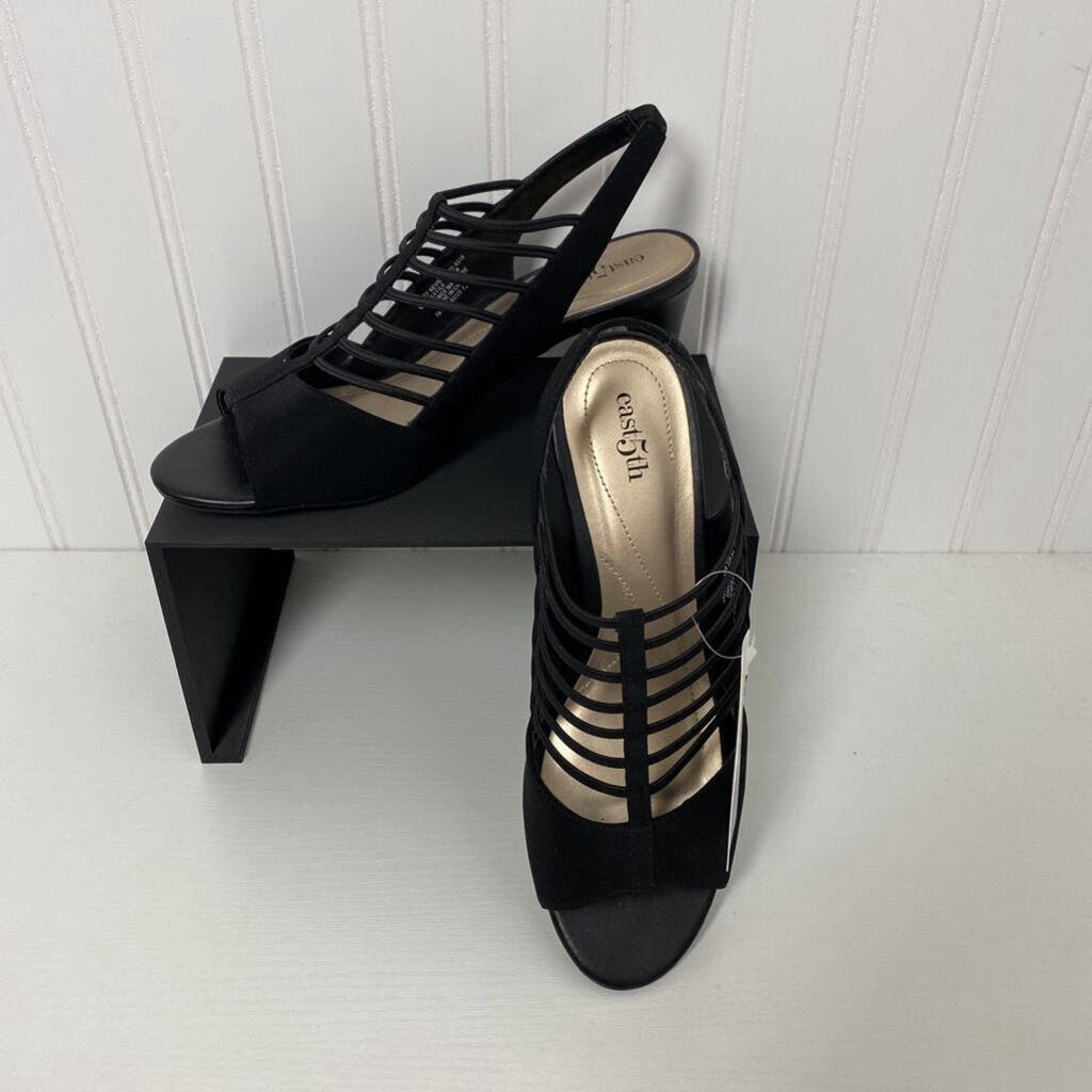 STRAPPED HEELS