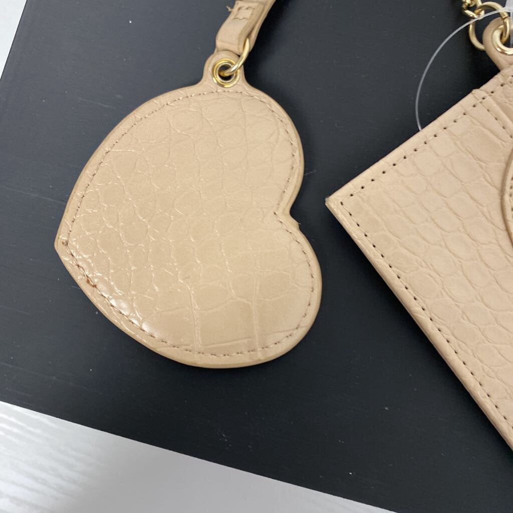 CREDIT CARD HOLDER/MIRROR