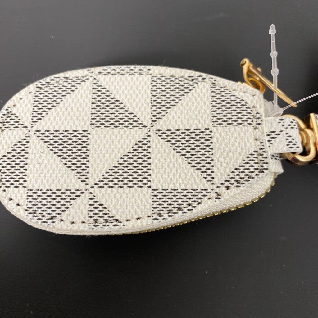 ZIPPER PULL/KEY CHAIN
