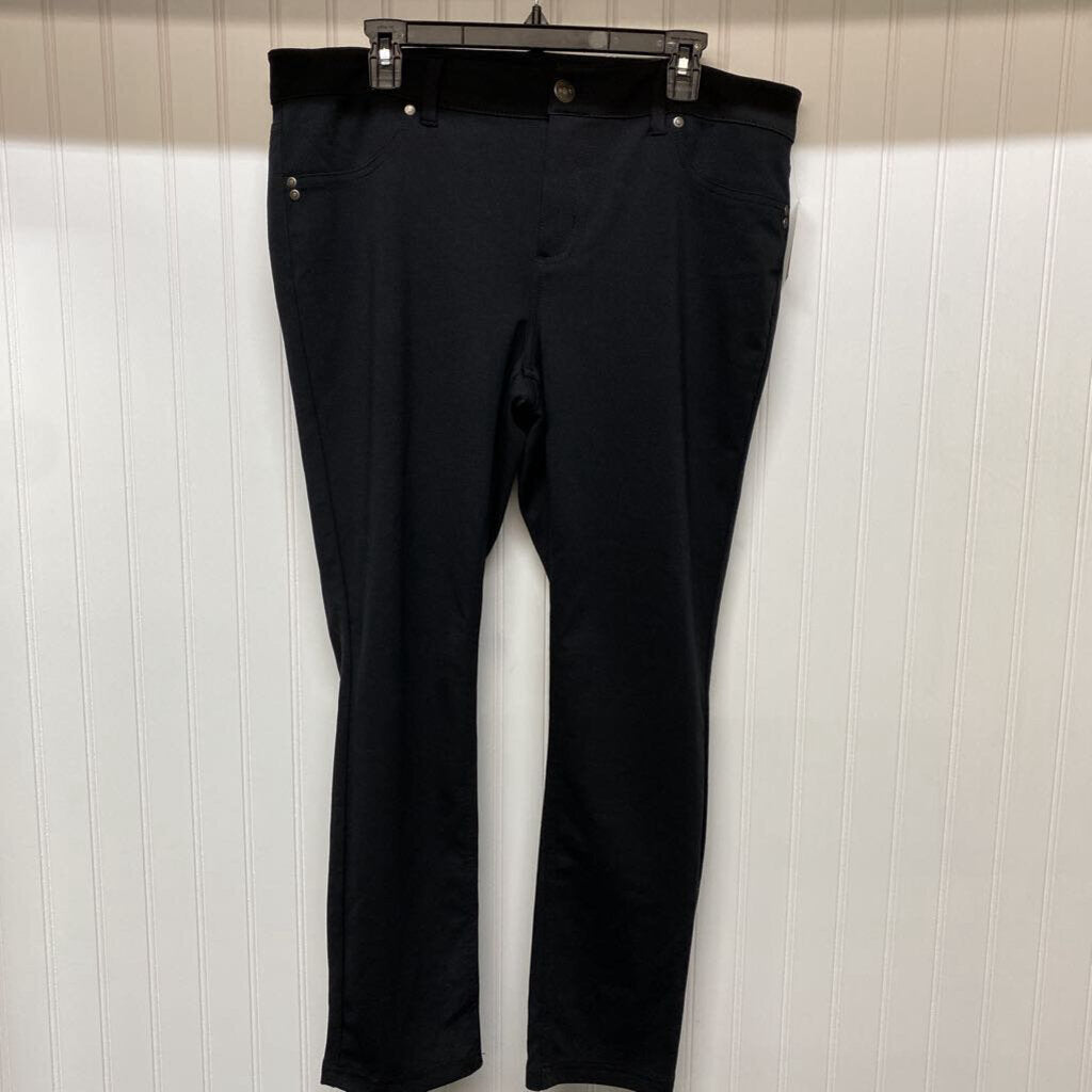 FLAT FRONT PANTS
