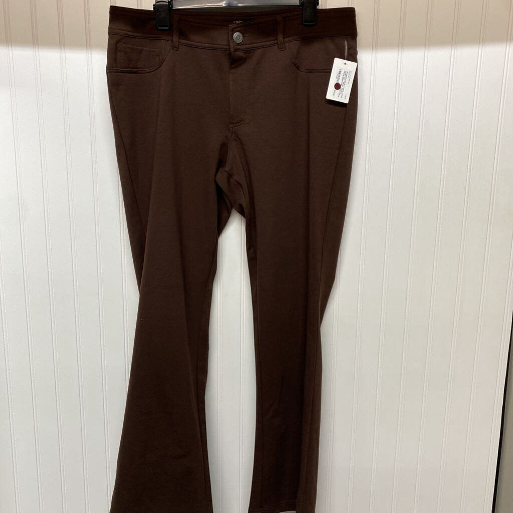 FLAT FRONT CASUAL PANTS