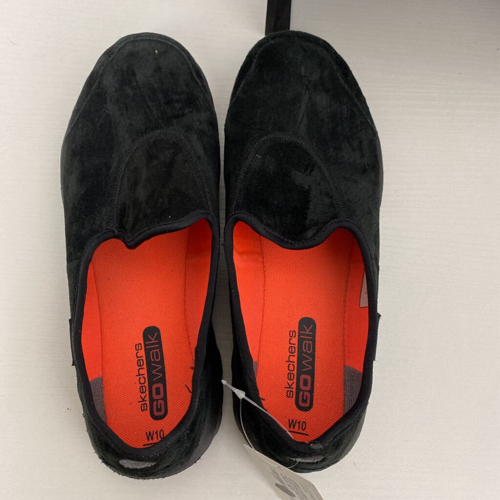 SUEDE SLIP ON WALKING SHOES
