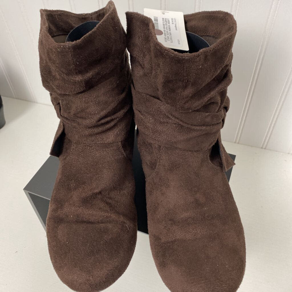 FAUX SUEDE ANKLE BOOTS