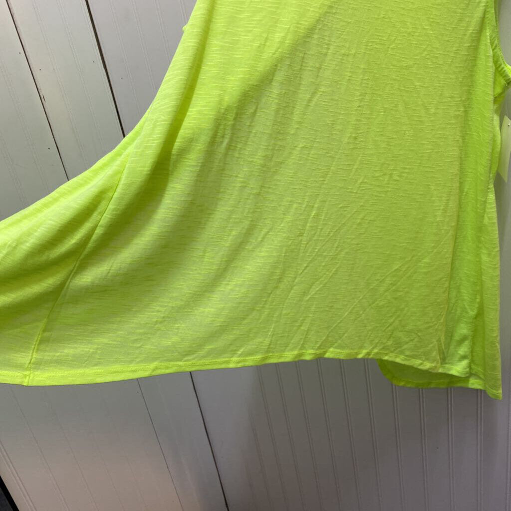 FLOWY TANK TOP