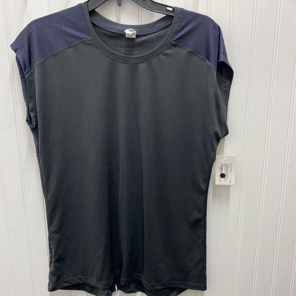 SLEEVLESS ACTIVE TOP