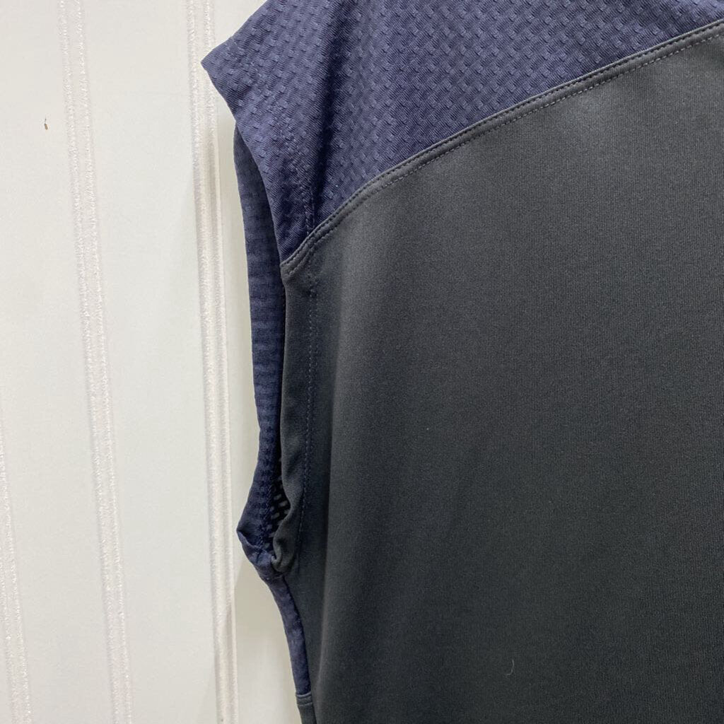 SLEEVLESS ACTIVE TOP