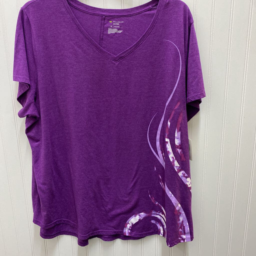 V NECK SHORT SLEEVED