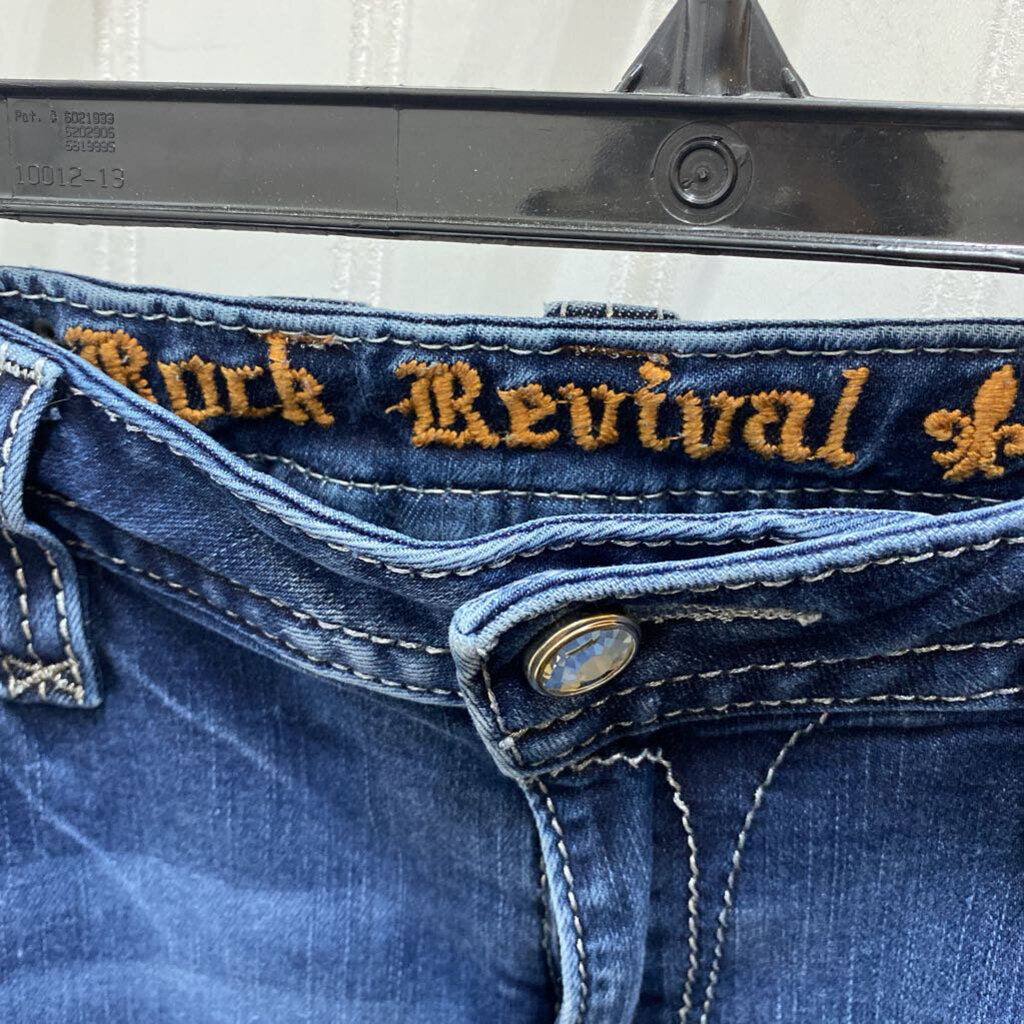 STRAIGHT LEGGED JEANS