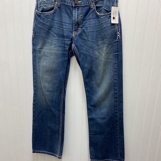 STRAIGHT LEGGED JEANS
