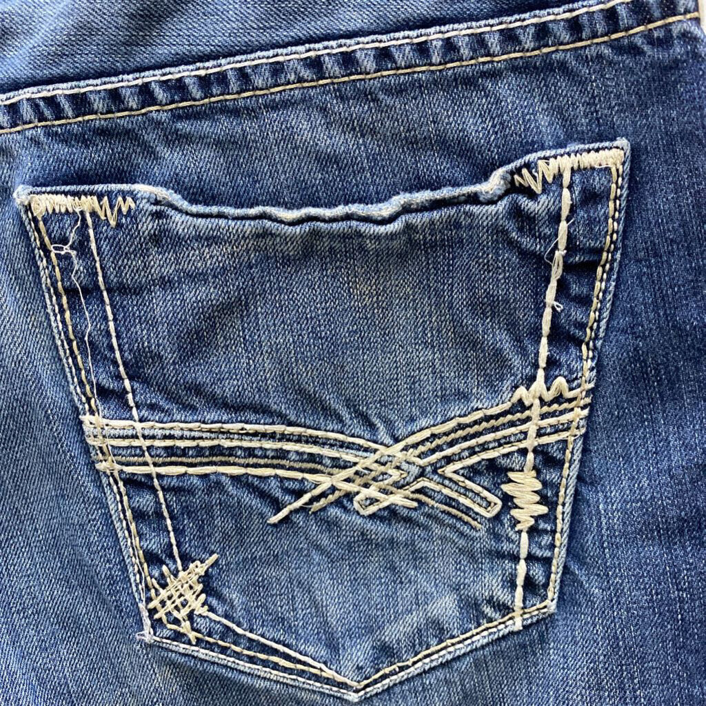 STRAIGHT LEGGED JEANS