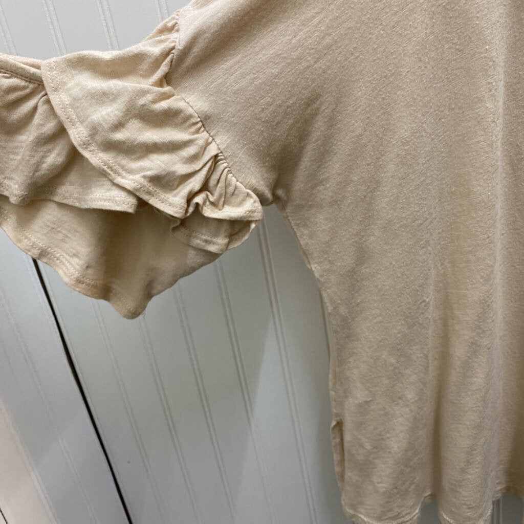SHORT SLEEVE KNIT TOP