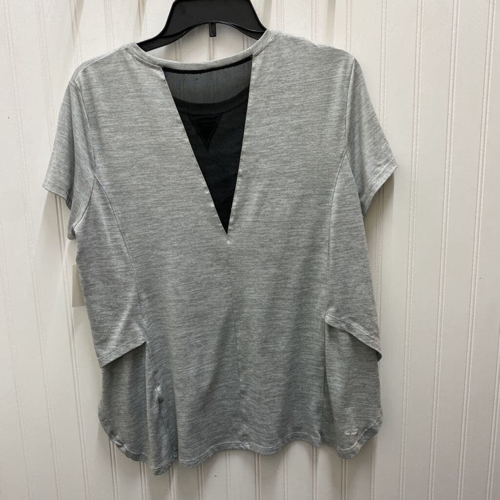 SHORT SLEEVE ATHLETIC SHIRT