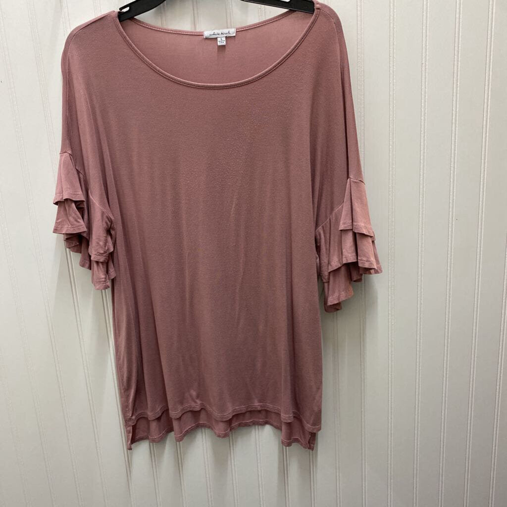 SHORT SLEEVE TOP