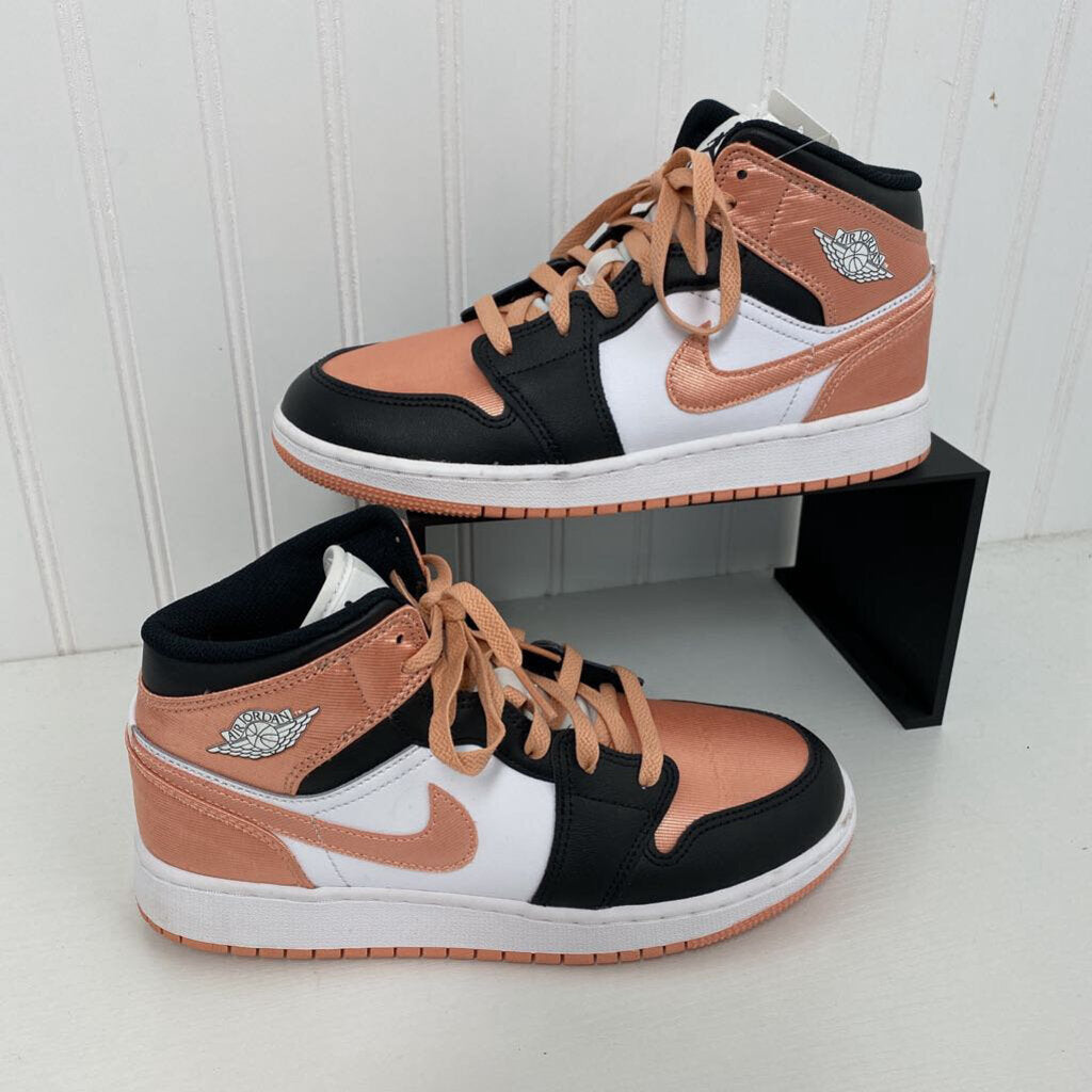 PEACH AND WHITE HIGH TOPS