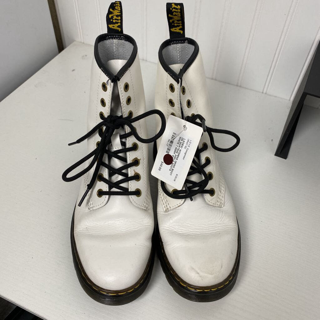 ANKLE BOOTS