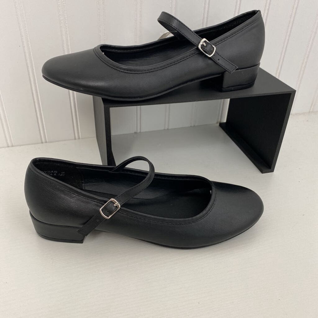 MARY JANE SHOES