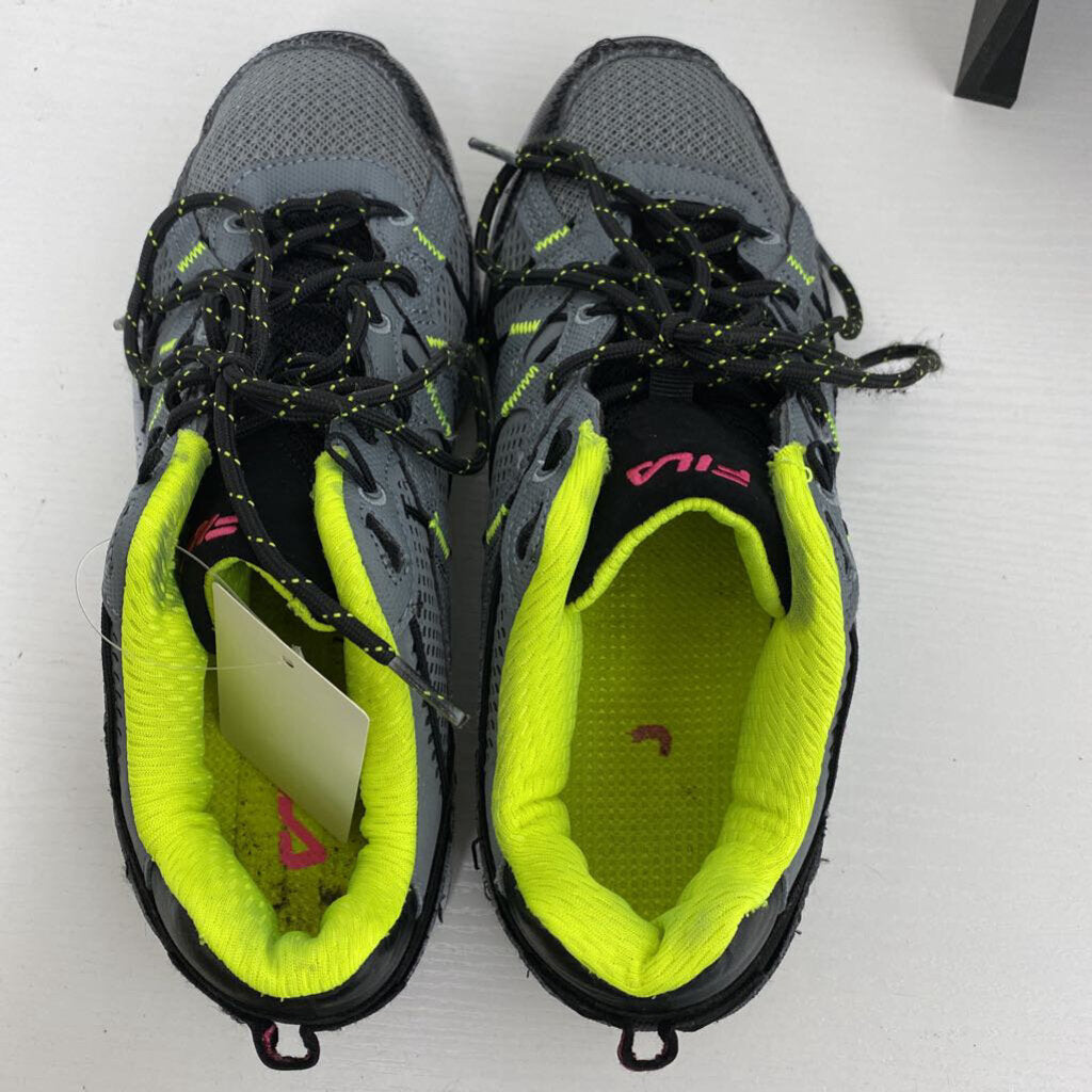 TENNIS SHOES
