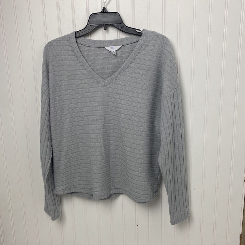 RIBBED V NECK LONG SLEEVED