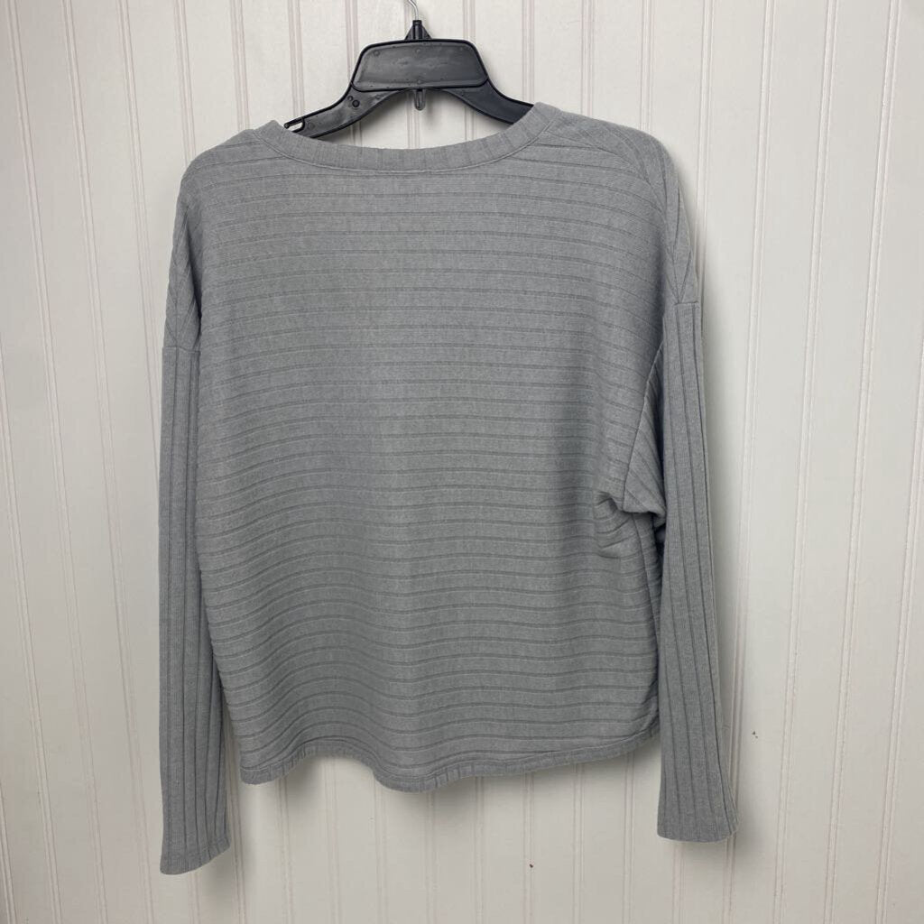 RIBBED V NECK LONG SLEEVED