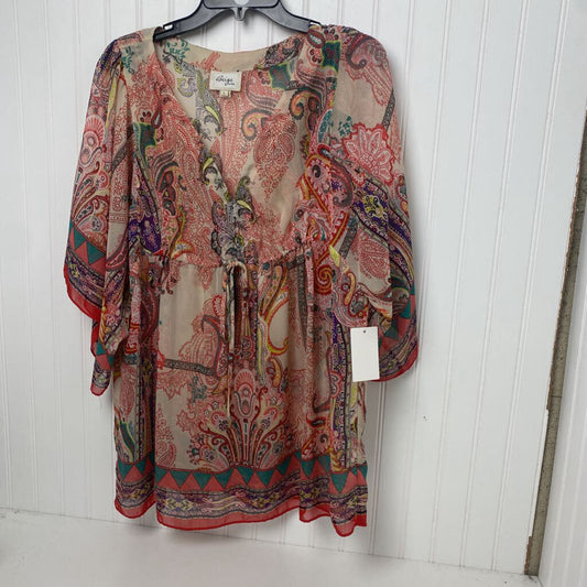 SHEER FLOWY TOP