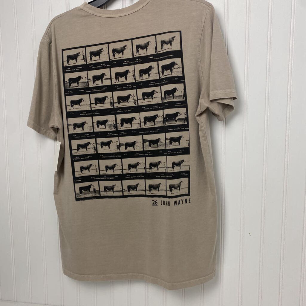 GRAPHIC TEE