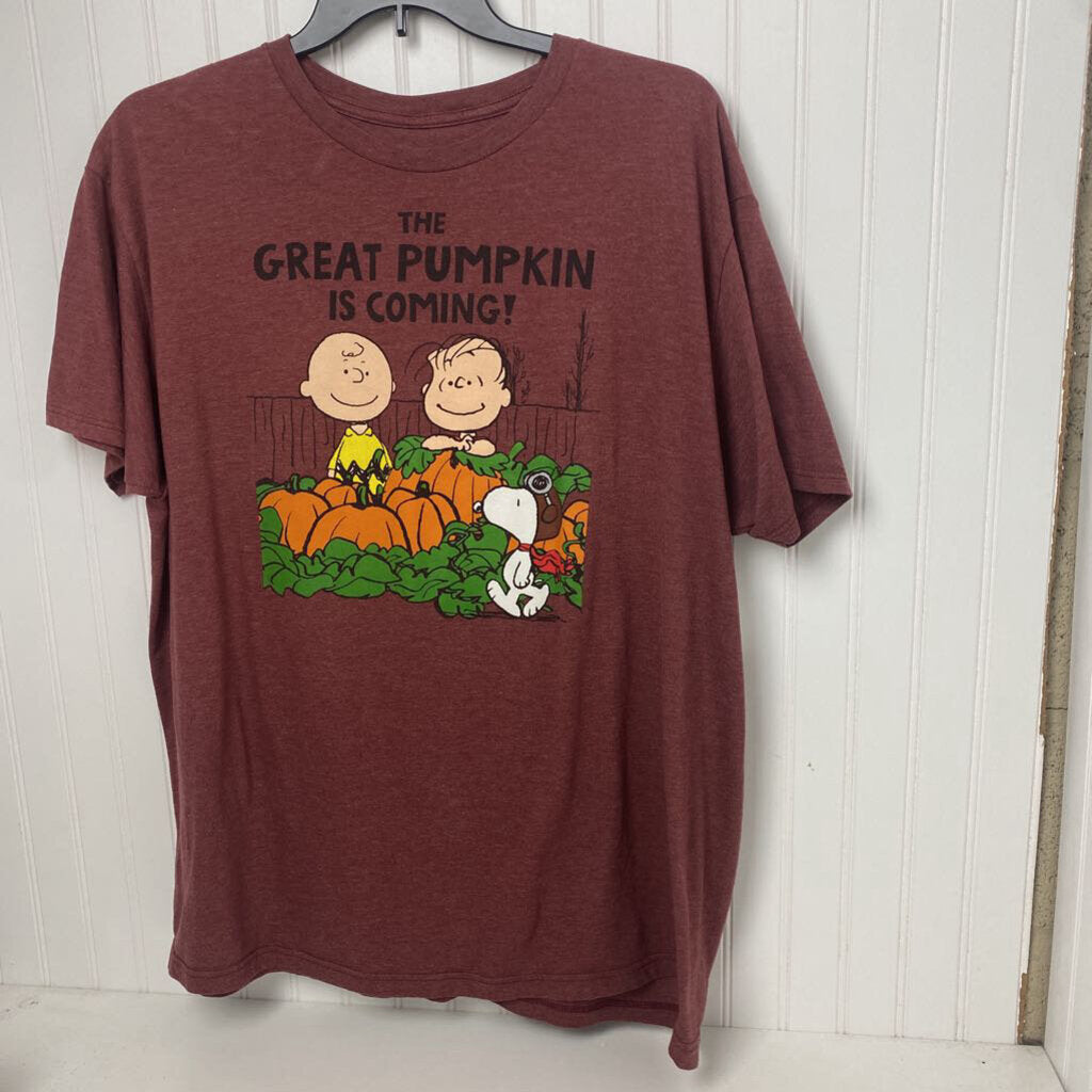 GRAPHIC TEE