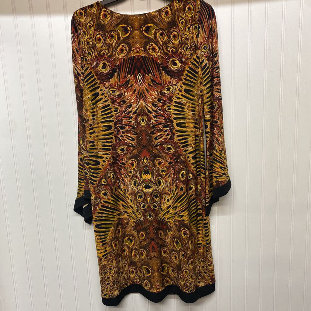 LONG SLEEVED DRESS