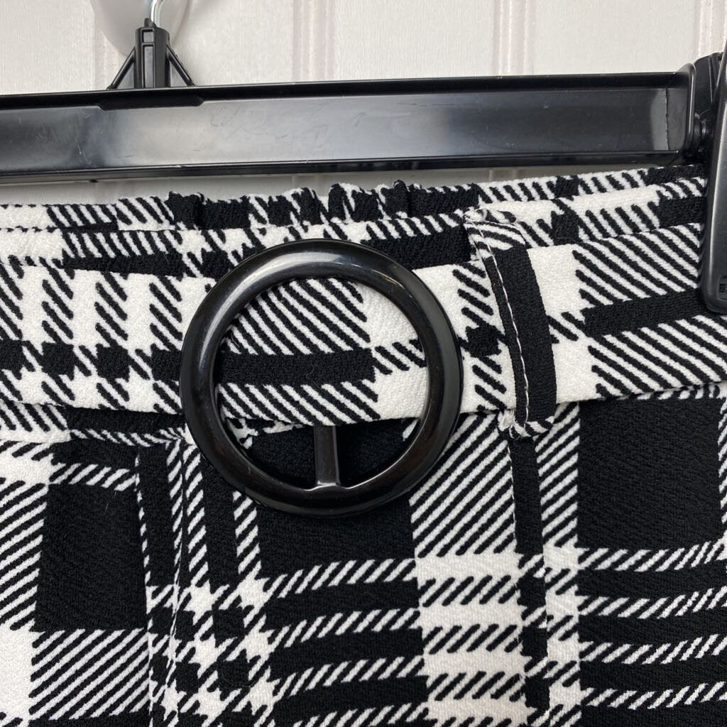 BELTED PLAID PANTS