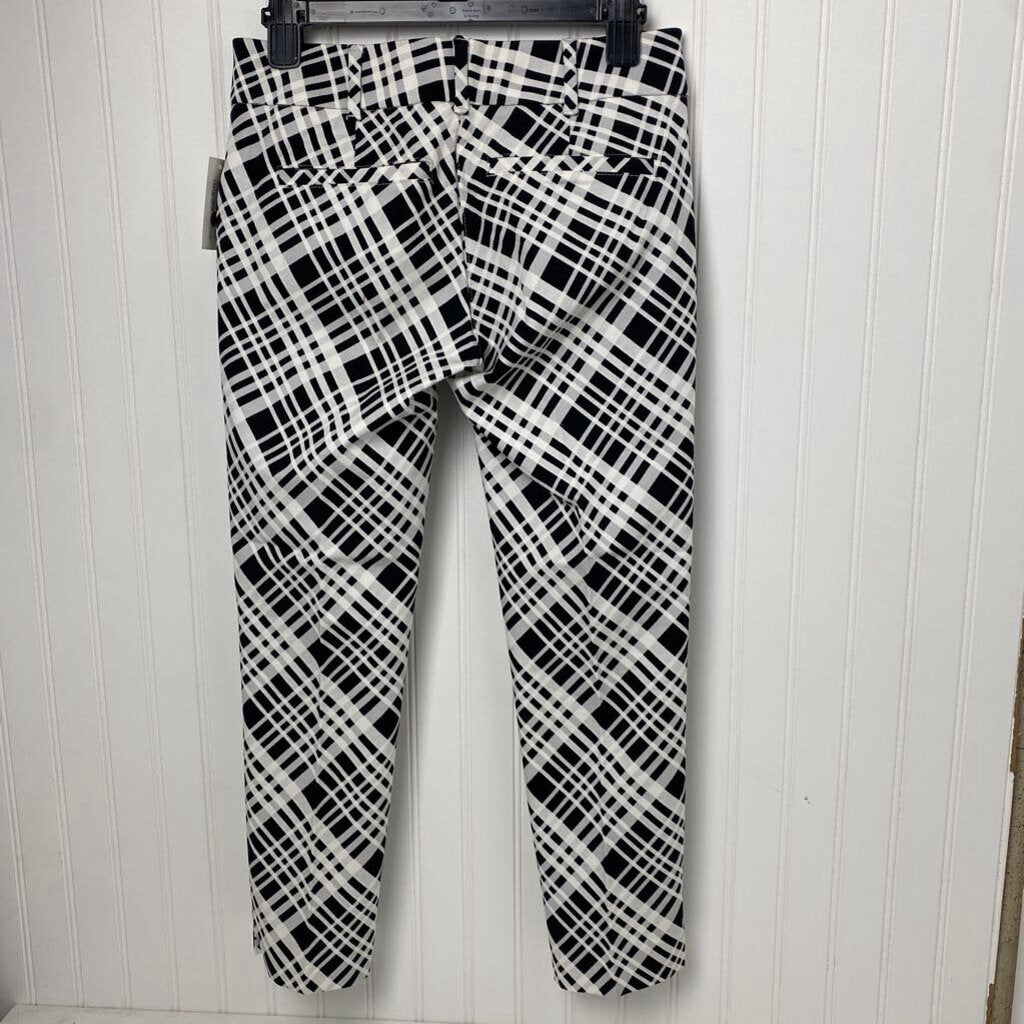 ANKLE LENGTH DRESS PANTS