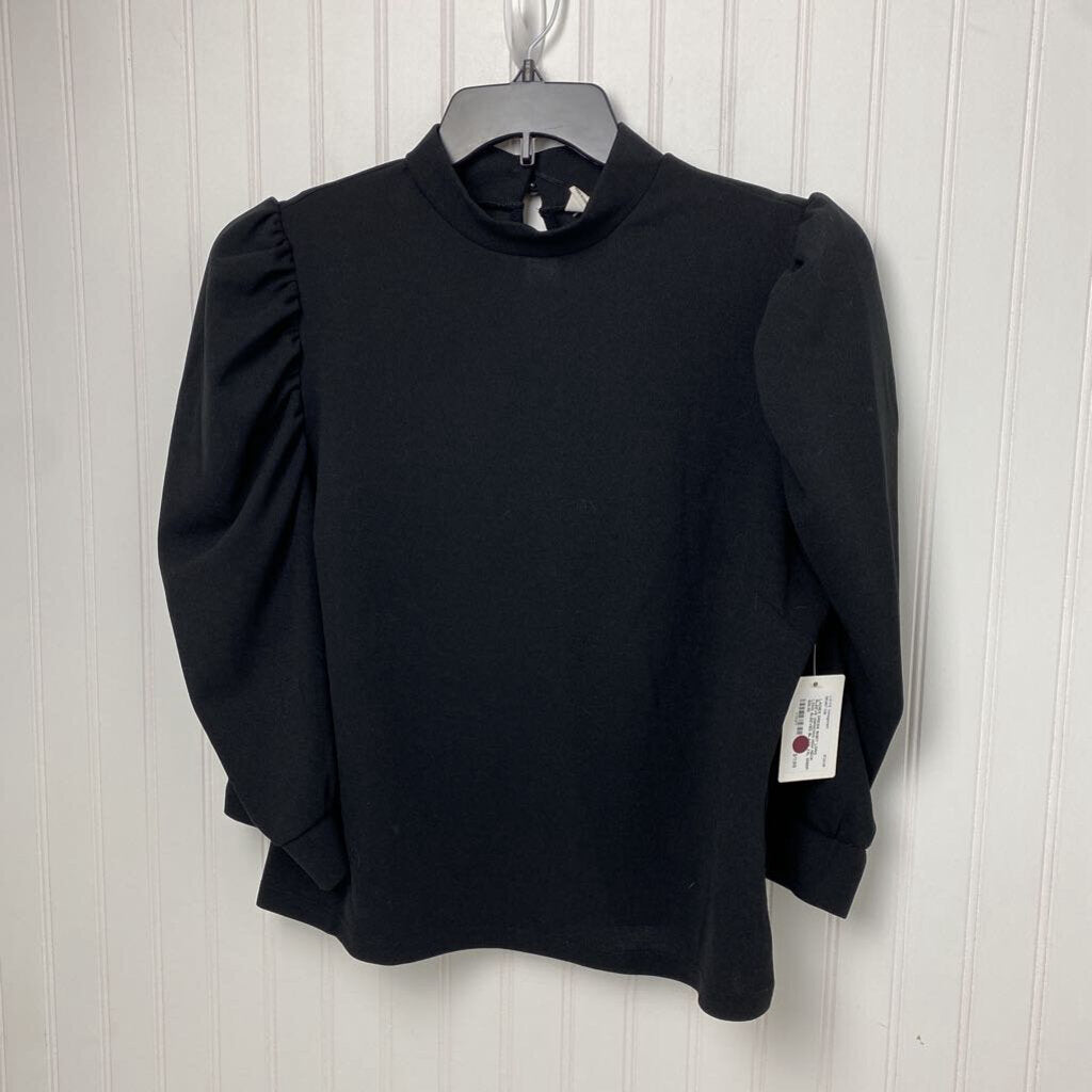 HIGH NECK LONG SLEEVED