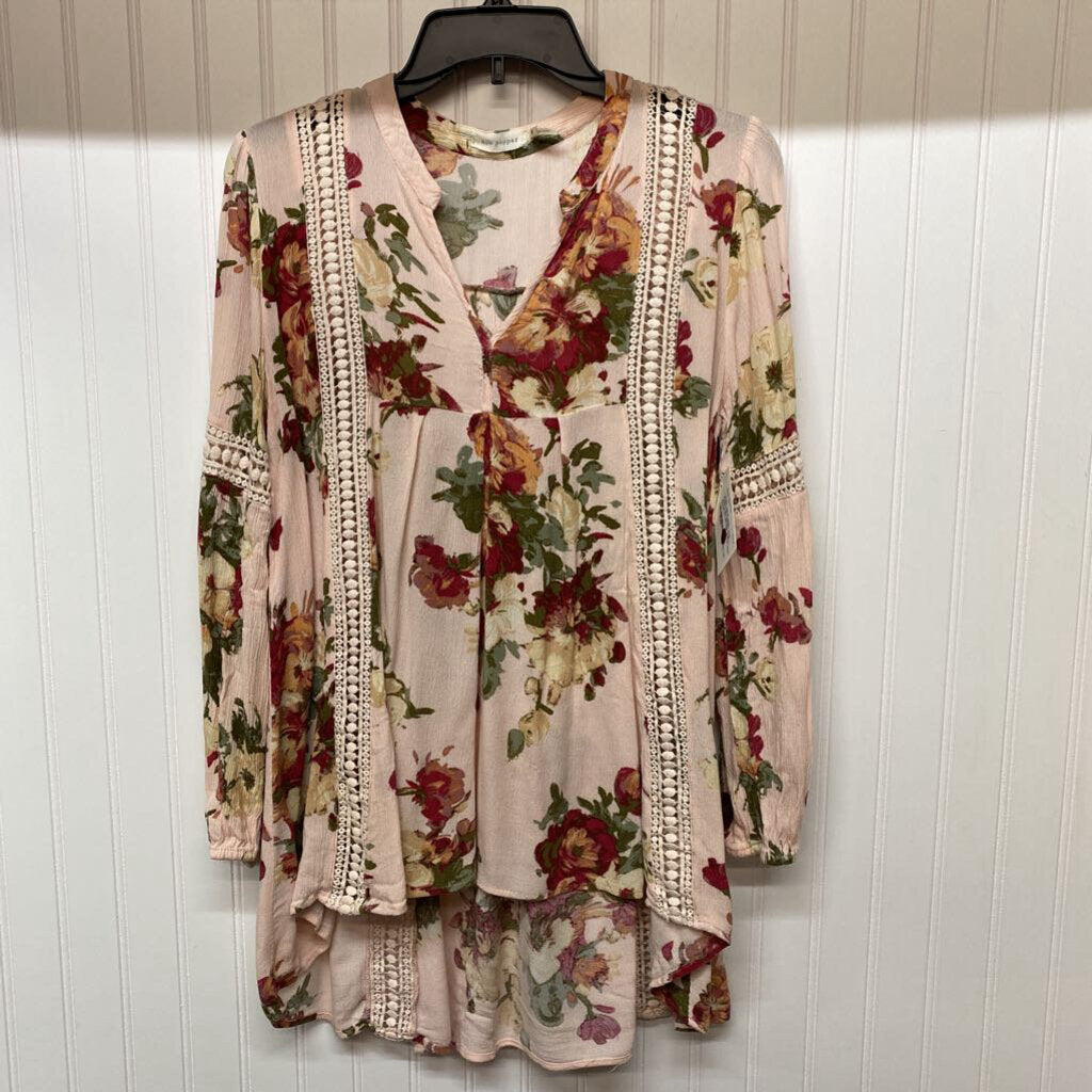 FLORAL LONG SLEEVED