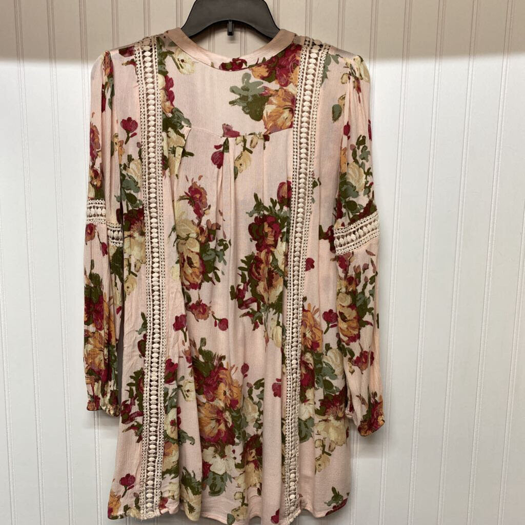 FLORAL LONG SLEEVED