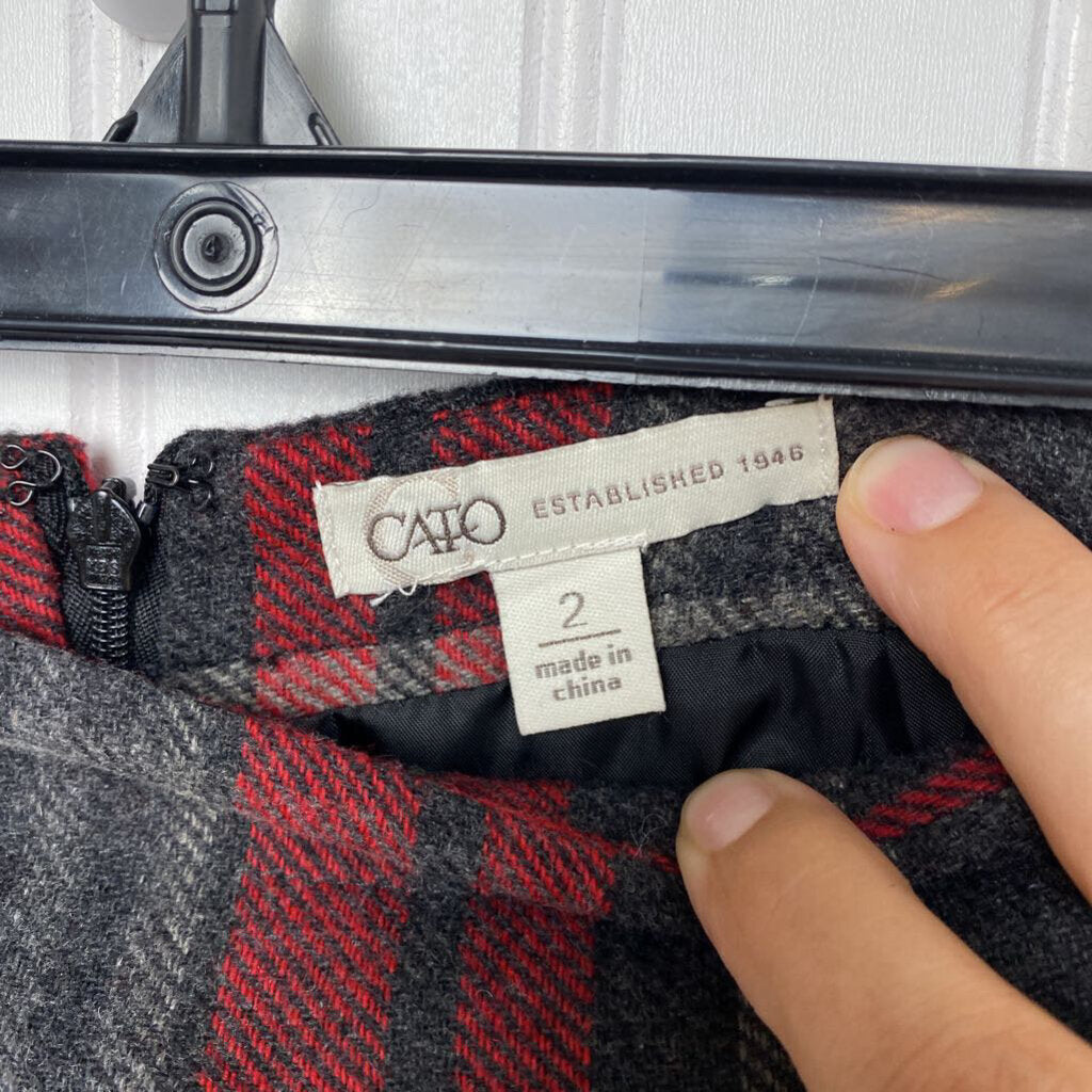 RED AND GRAY PLAID SHORT SKIRT