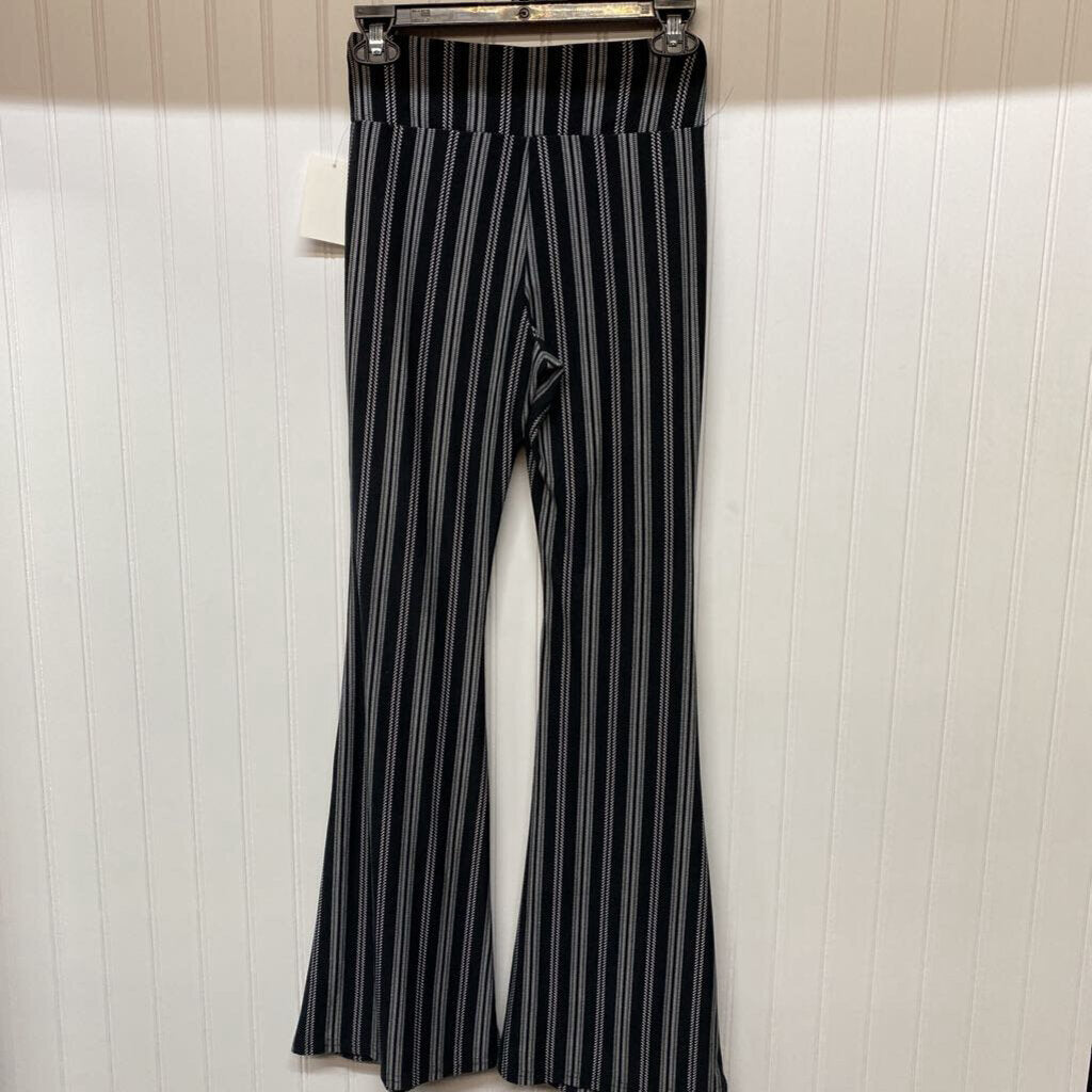 WIDE LEGGED LEGGINGS