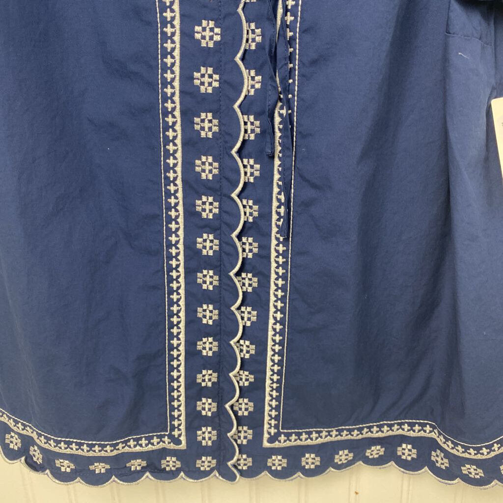 *DRESS SHORT SLEEVE VNECK WITH SCALLOPED SLEEVES AND NECK LINE