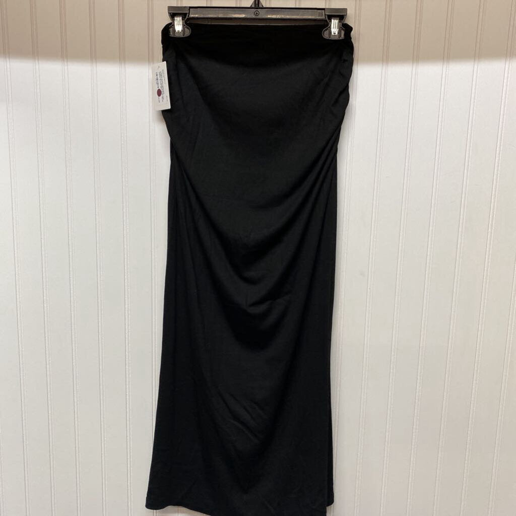 STRAPLESS DRESS