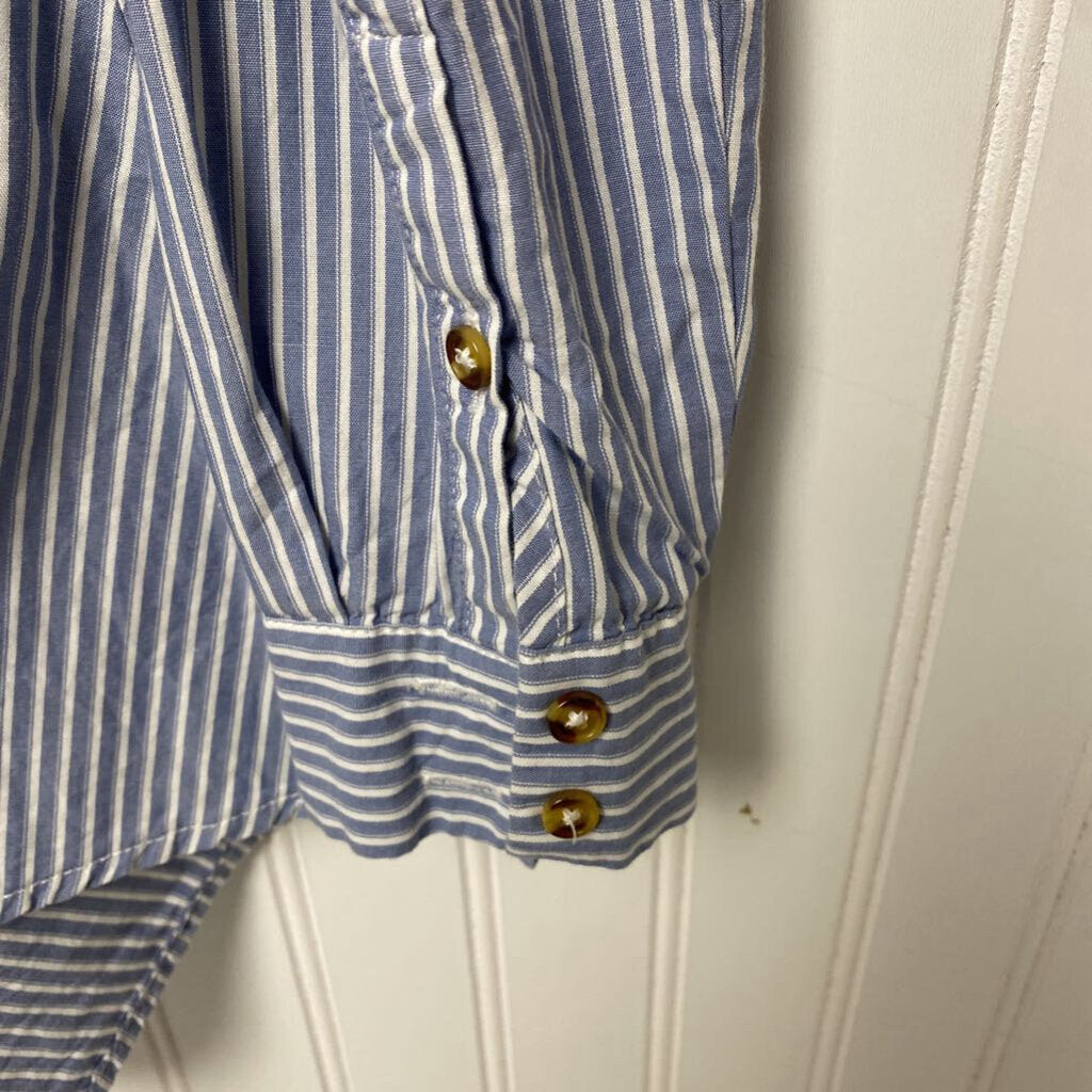 LONG SLEEVED BUTTON DOWN