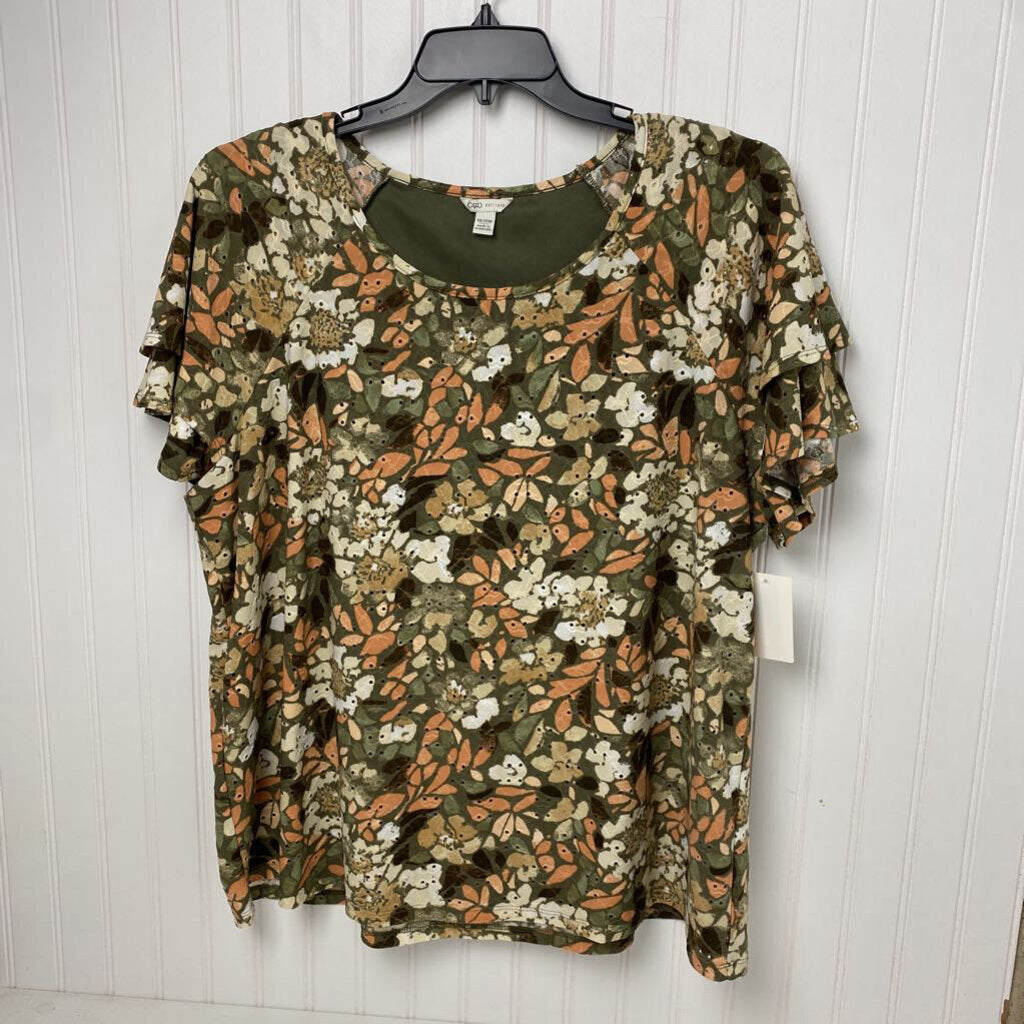 *SHORT SLEEVE TOP WITH RUFFLE SLEEVES