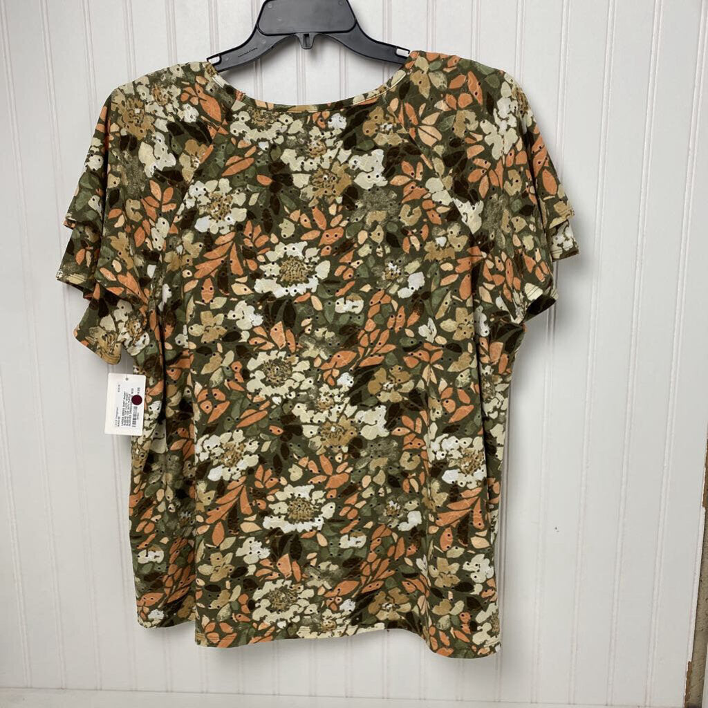 *SHORT SLEEVE TOP WITH RUFFLE SLEEVES
