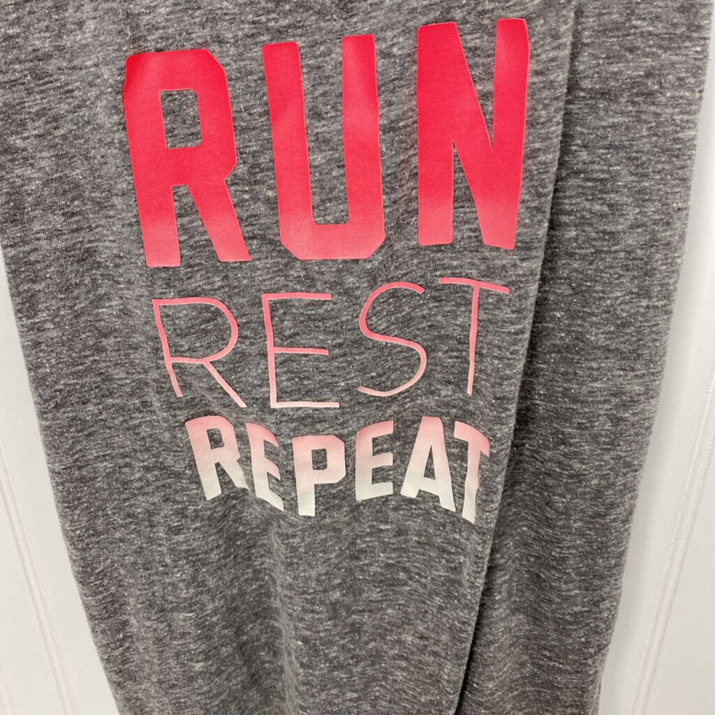 GRAPHIC TANK TOP