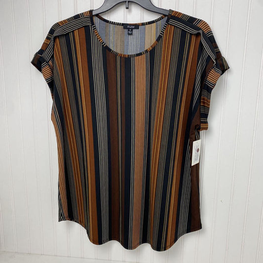 *SHORT SLEEVE TOP WITH CUFF SLEEVE