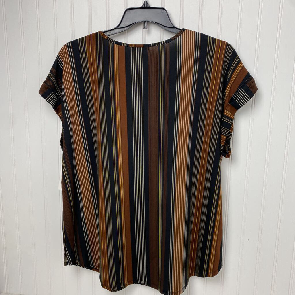 *SHORT SLEEVE TOP WITH CUFF SLEEVE