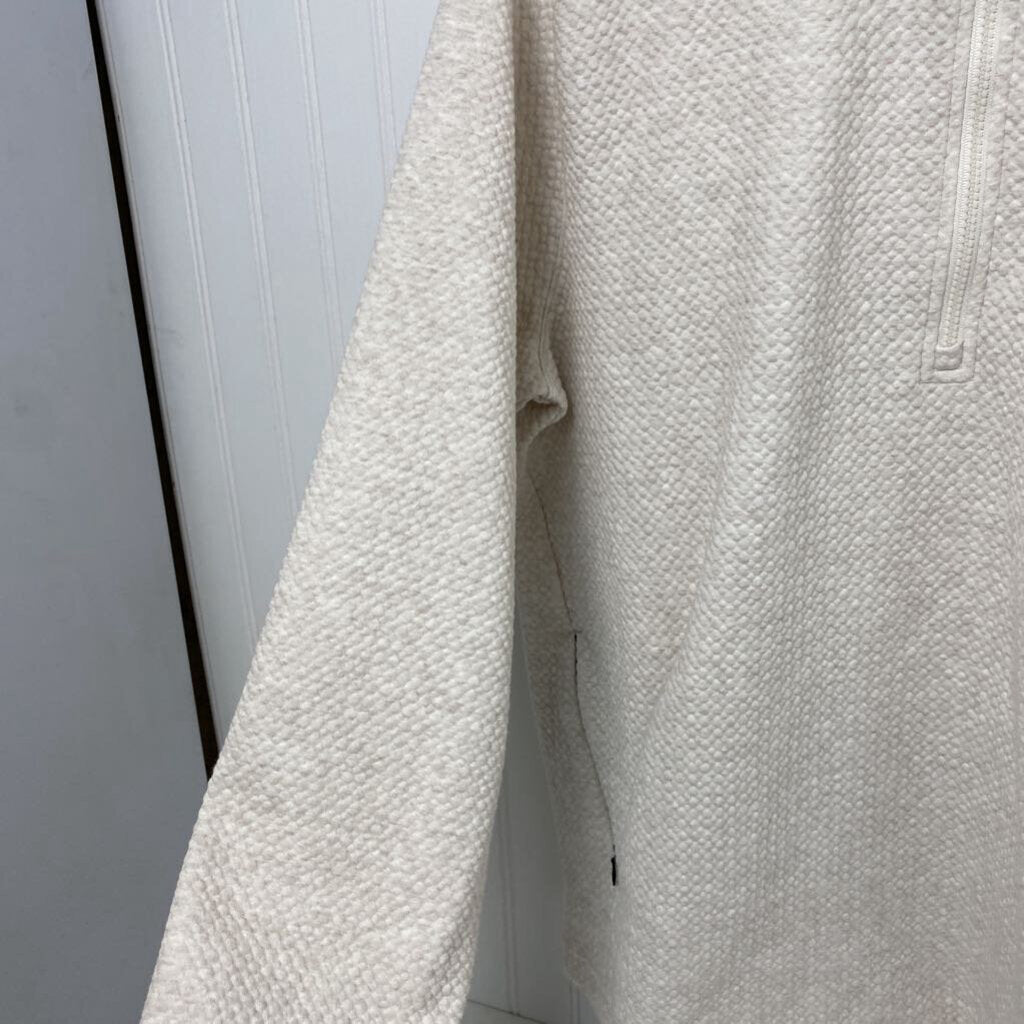 LONG SLEEVE 1/4 ZIP PULLOVER