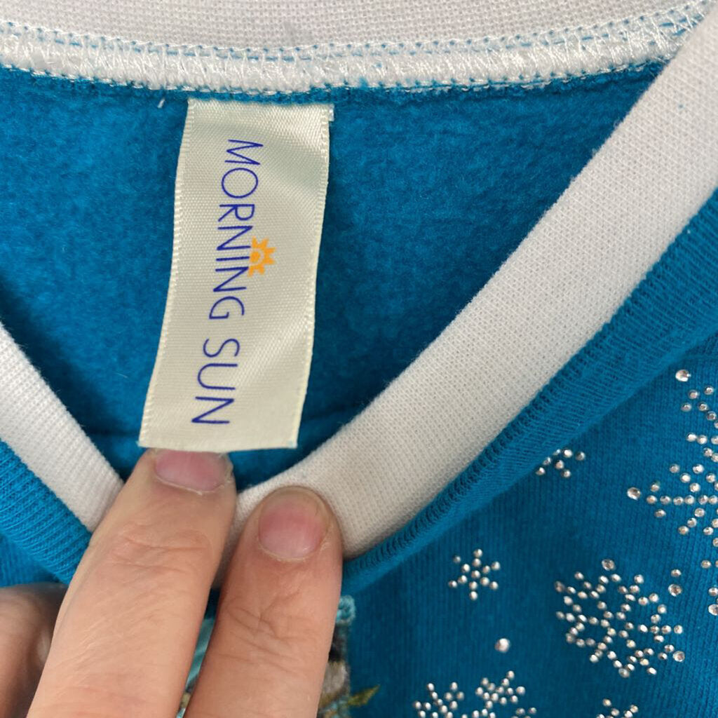 WINTER THEME SWEATSHIRT